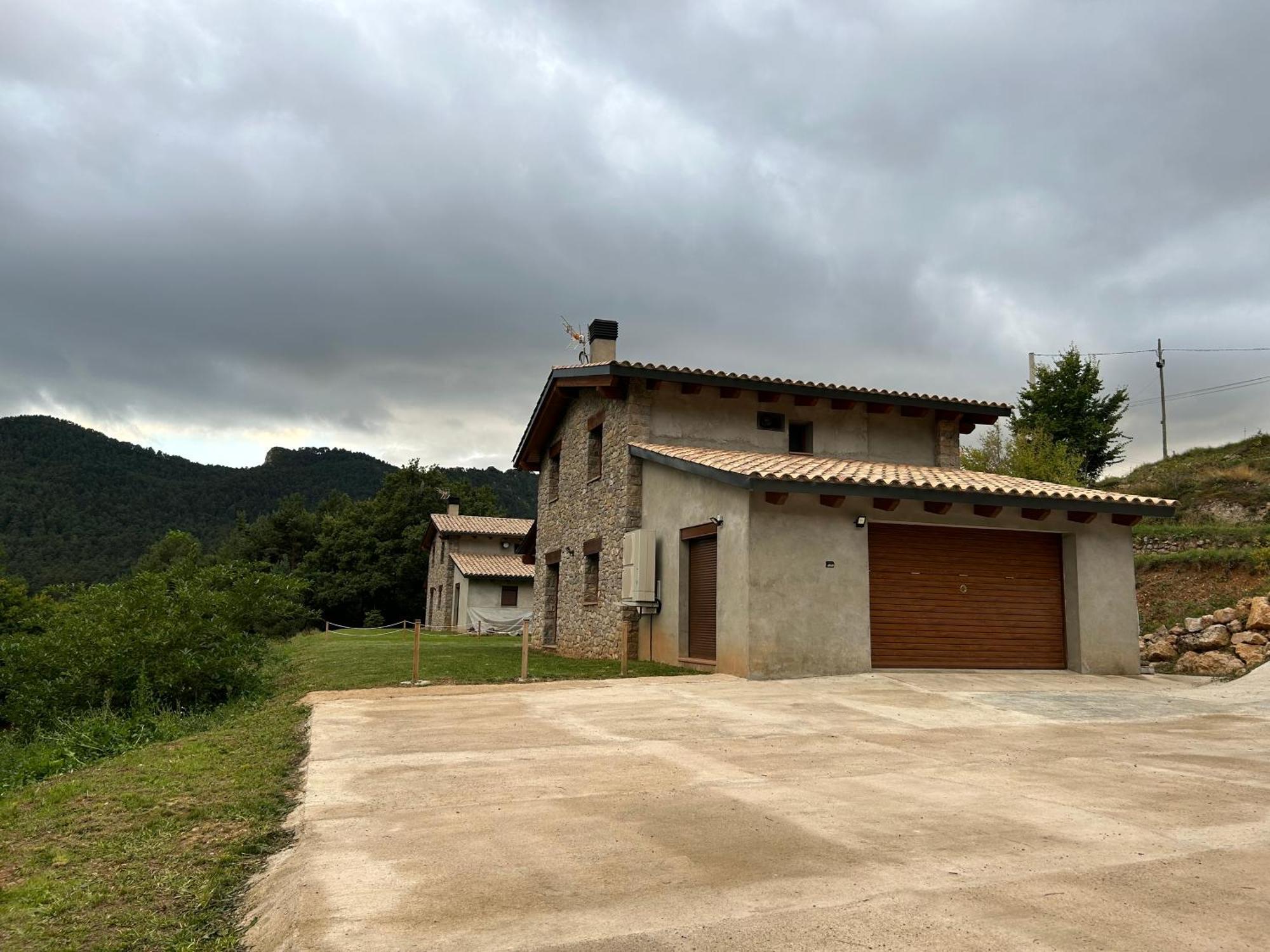 Casa De Les Escoles, Espinalbet - Alberga Castellar del Riu Exterior photo
